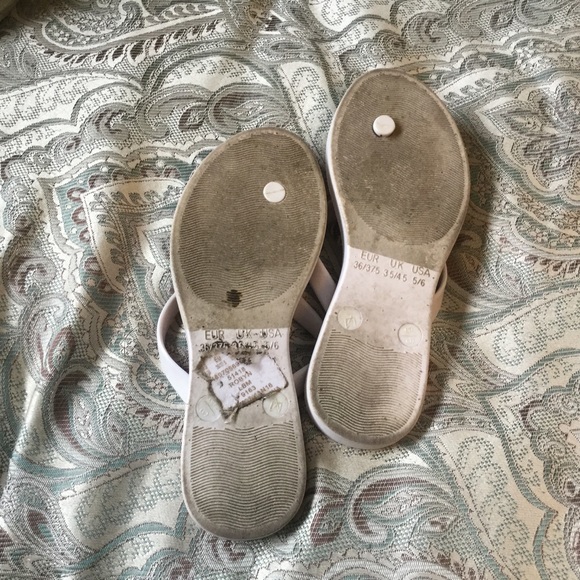 Joe Boxer Sandals - Picture 3 of 4